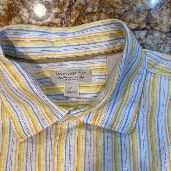 Banana Republic 100% Linen Button Down - XL - Picture 8 of 10